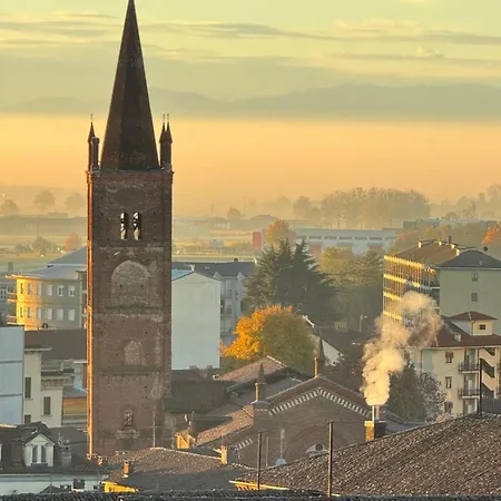 Bricks House アパート *