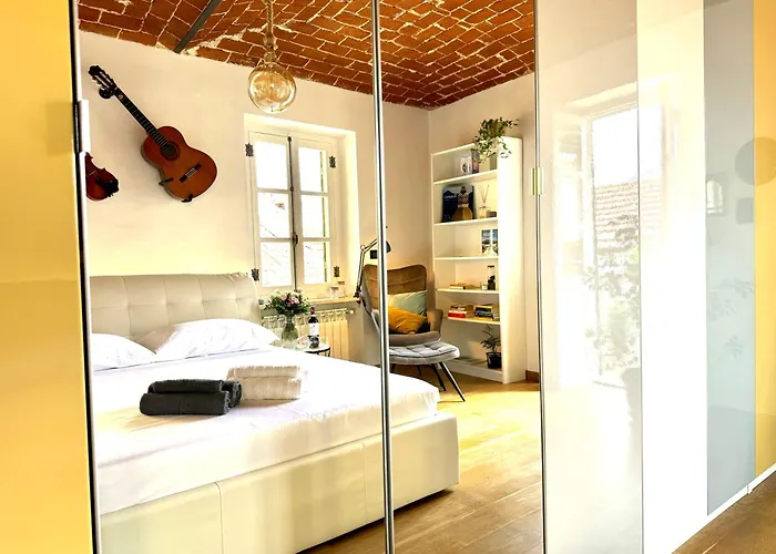 Bricks House Apartamento Chieri